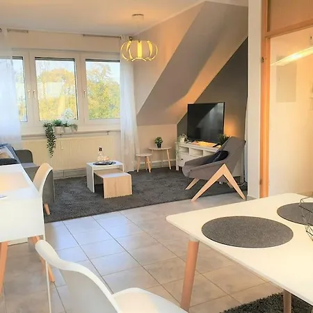 Modernes Und Ruhiges Mit Loggia * Marl