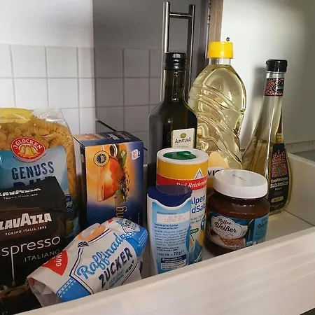 Modernes Und Ruhiges Mit Loggia