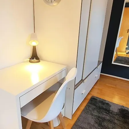 Apartment Modernes Und Ruhiges Mit Loggia *