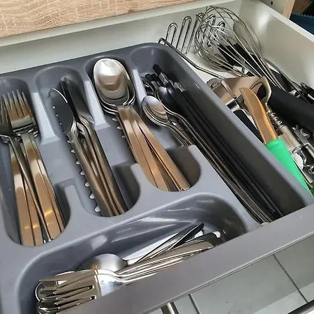 Modernes Und Ruhiges Mit Loggia Apartment