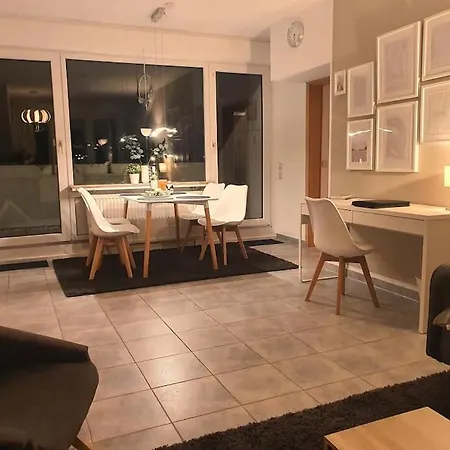 Apartment Modernes Und Ruhiges Mit Loggia *