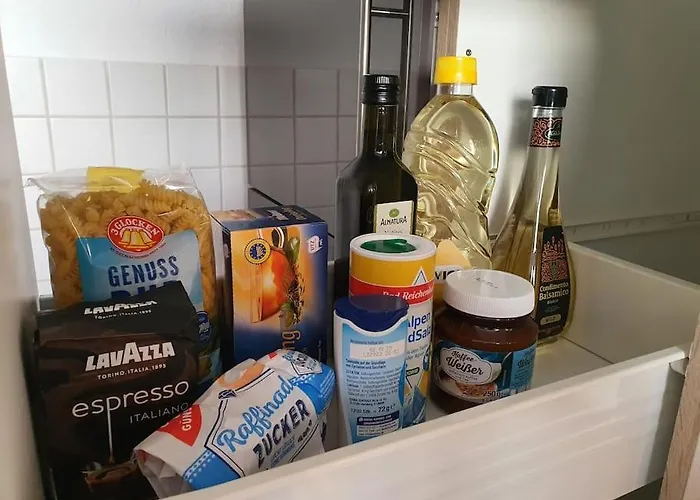 Modernes Und Ruhiges Mit Loggia